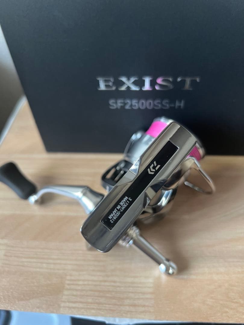 ダイワEXIST SF2500SS-H スピニングリール