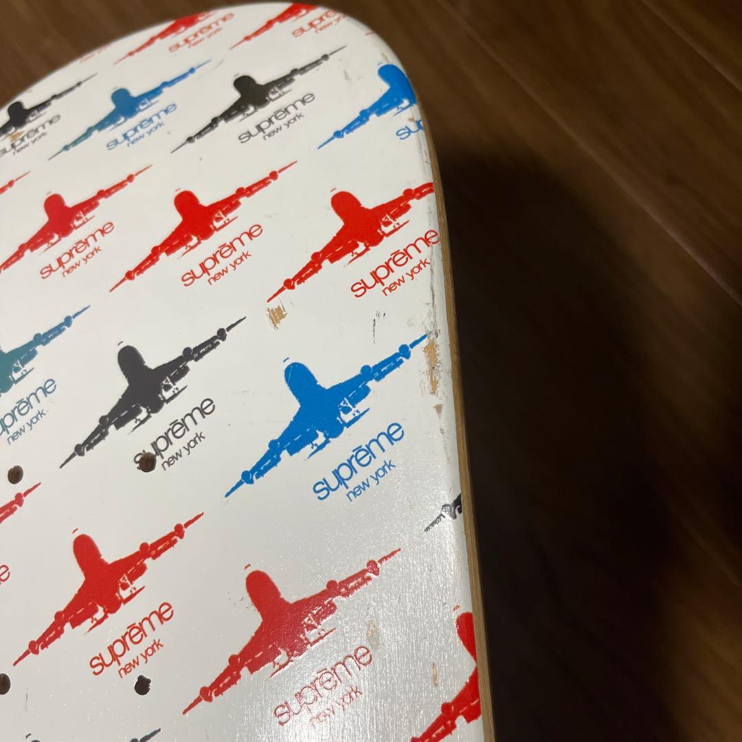 Supreme World Famous スケートボードデッキ　シュプリーム