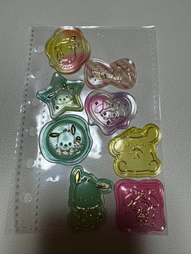 【最終値下げ】シール帳 完成品 カービィ クロミ しずくちゃん マイメロ