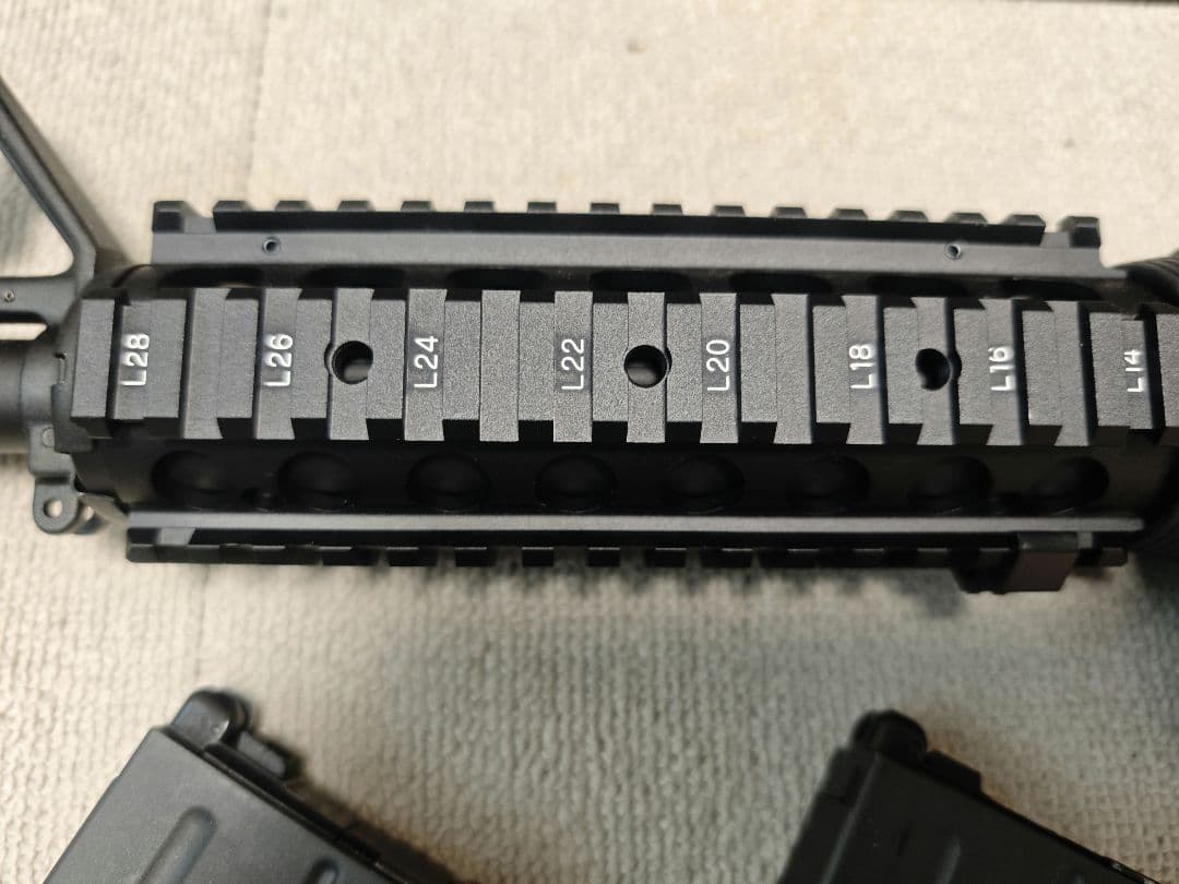 東京マルイ M4A1 MWS ガスガン 3マガジン付き
