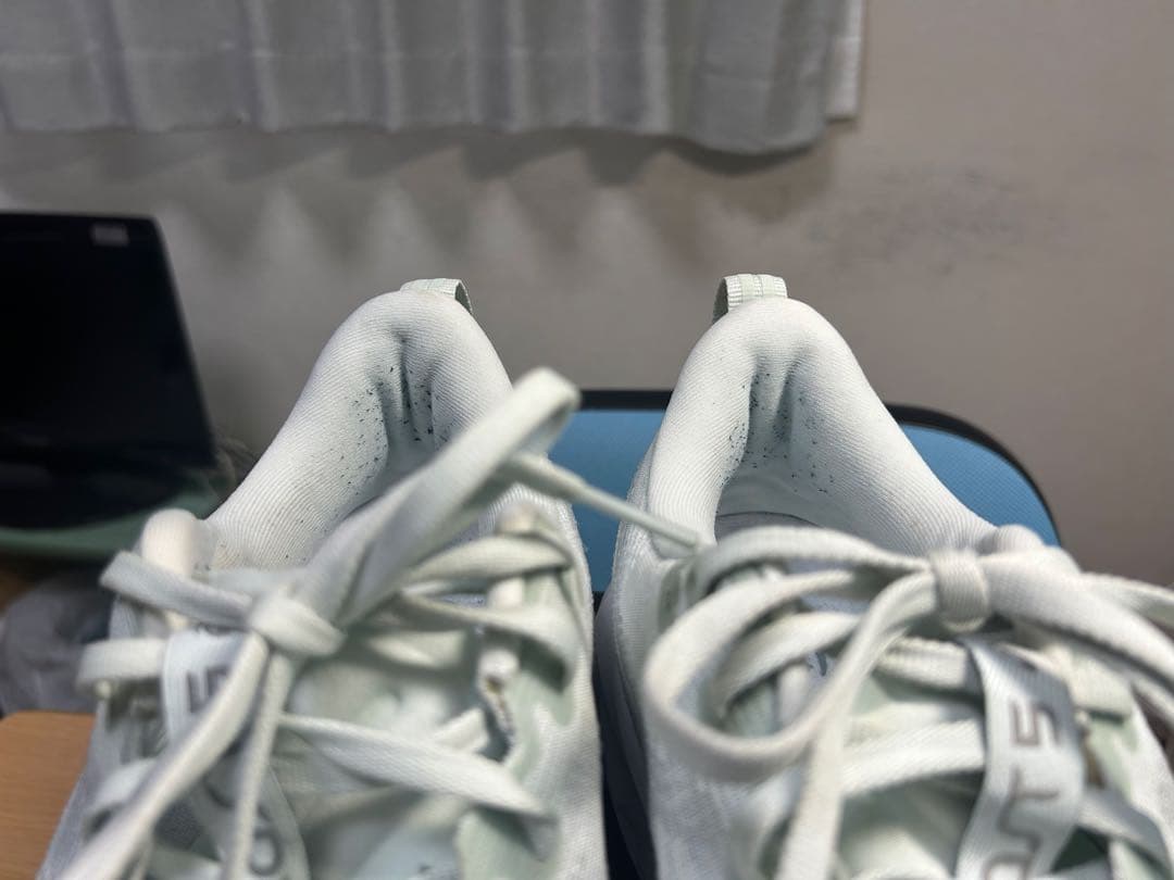 アシックス ノヴァブラスト5 ASICS NOVABLAST 5