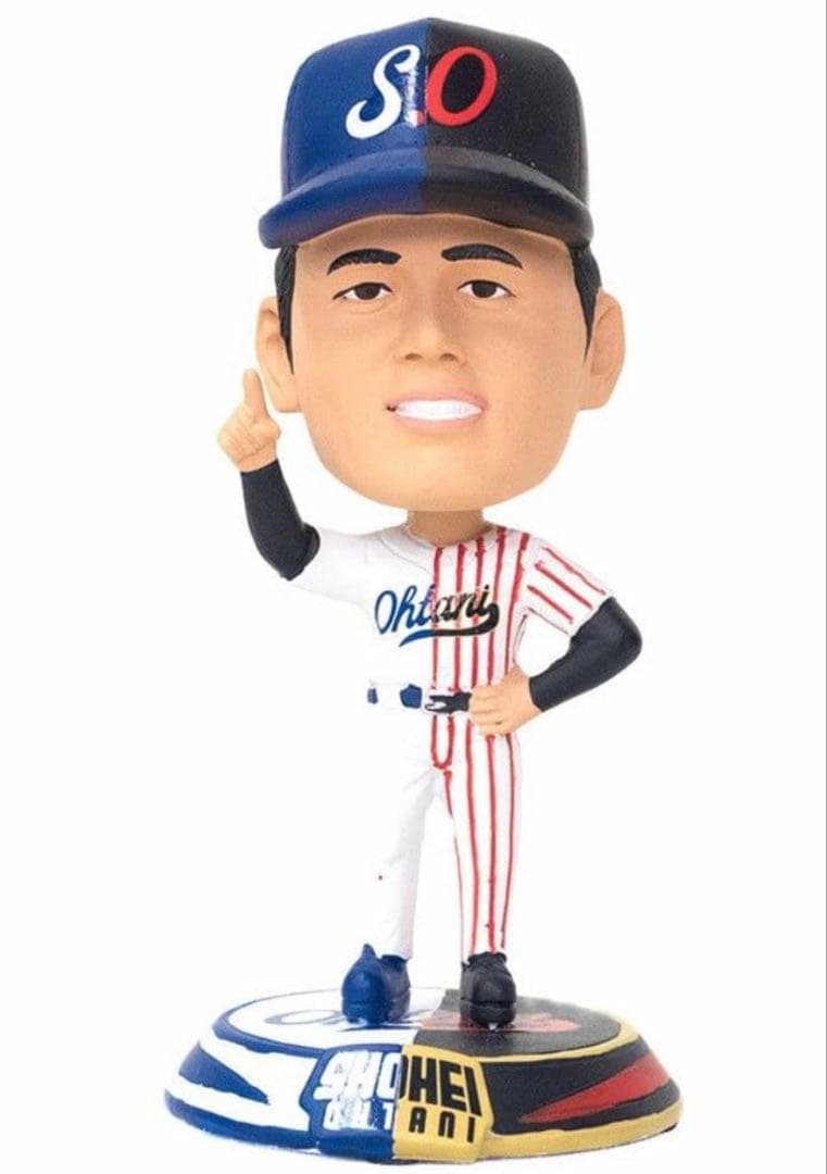 大谷翔平　ボブルヘッド　世界 各3000体 限定品　2種セット　 WBC　希少
