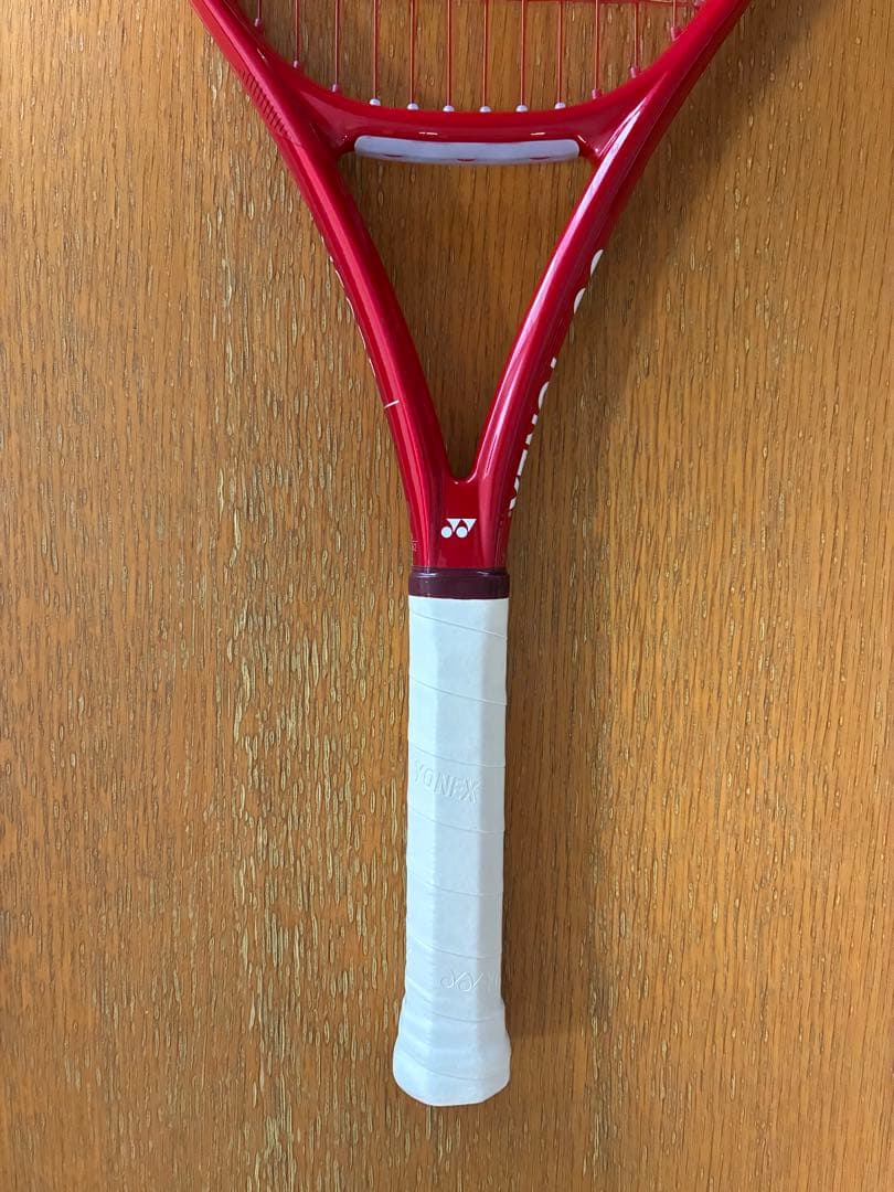 YONEX VCORE jr26インチ ２本組（１本のガットはＸ-one）