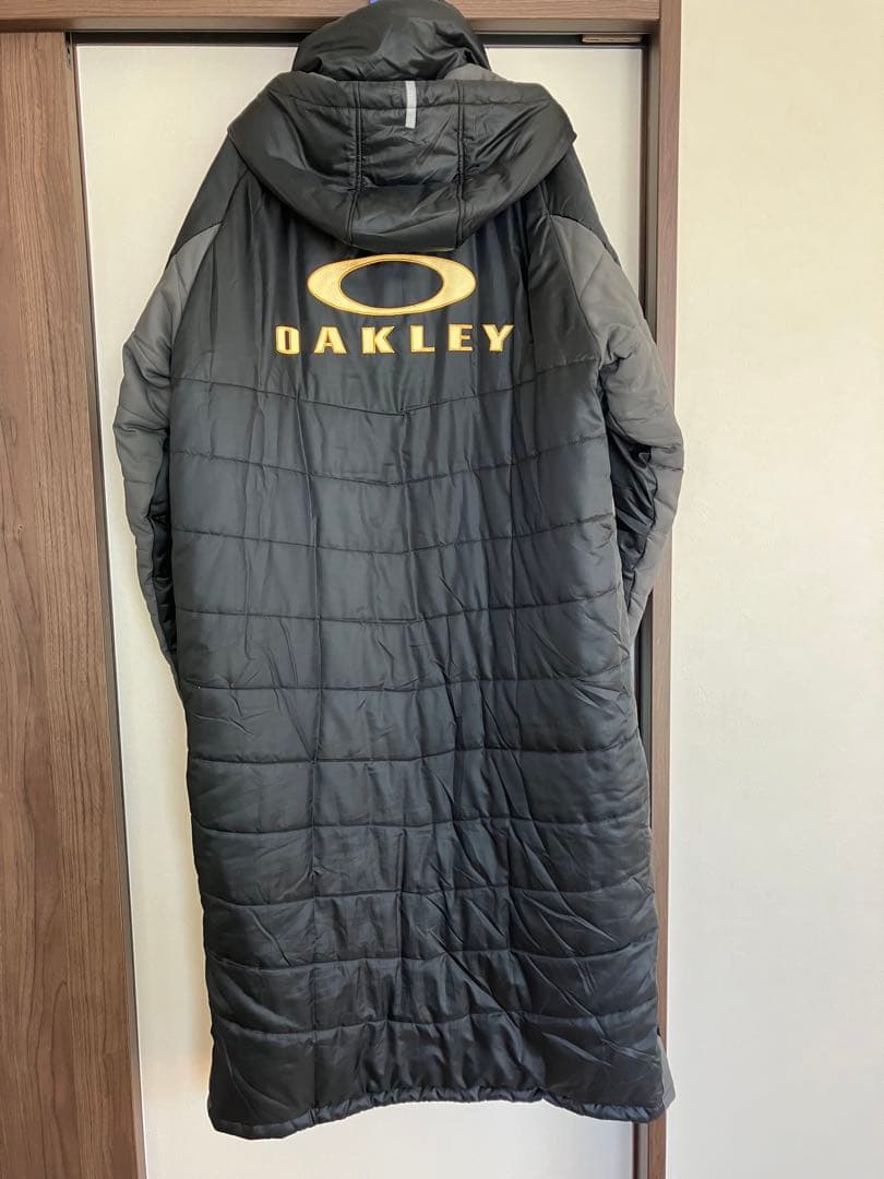 最終値下げ‼️OAKLEY TYPE-P3 ベンチコート ブラック