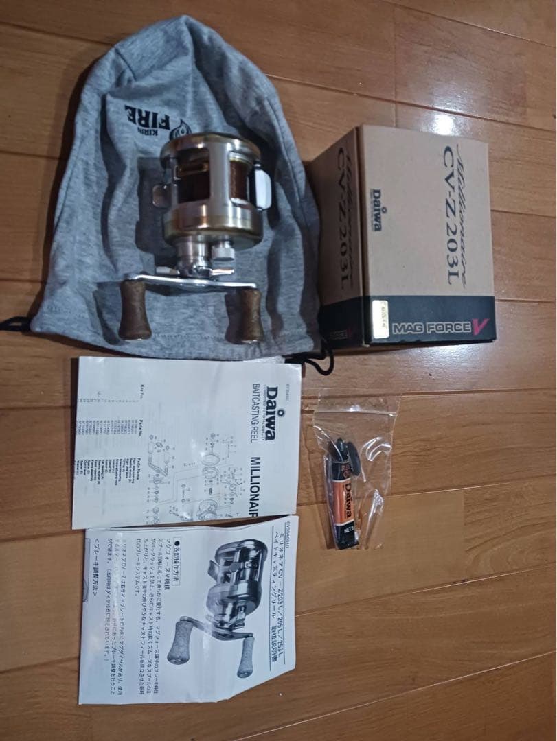 Daiwa ダイワ ミリオネア CV-Z 203L 左巻き