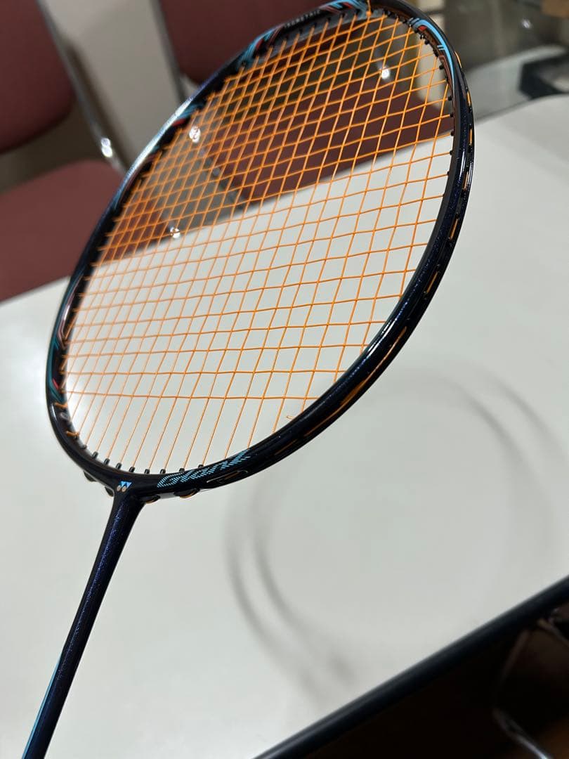 YONEX ナノレイグランツ　NANORAY Glanz 4U6