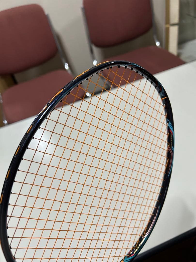 YONEX ナノレイグランツ　NANORAY Glanz 4U6