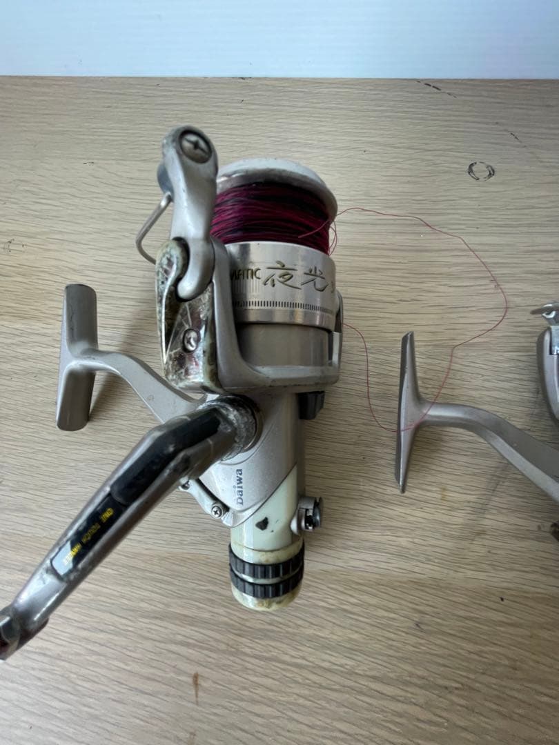 ダイワ　Daiwa 夜光　3050 リール