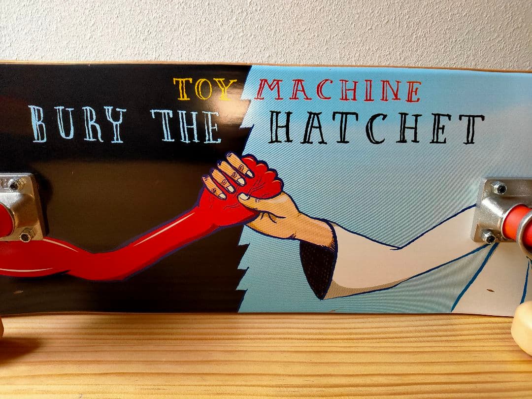 r*a様 TOY MACHINE BURY THE HATCHET スケートボー