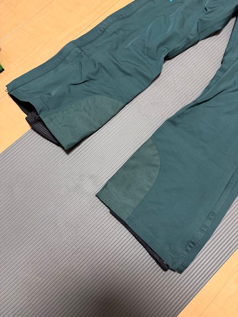 MOUNTAIN HARDWEAR pants Lサイズ