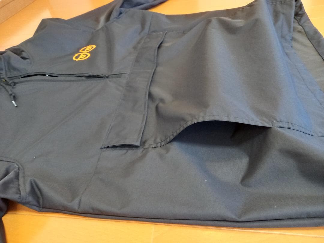 スケートボード KROOKED EYES PACKABLE ANORAK JACKET GONZ