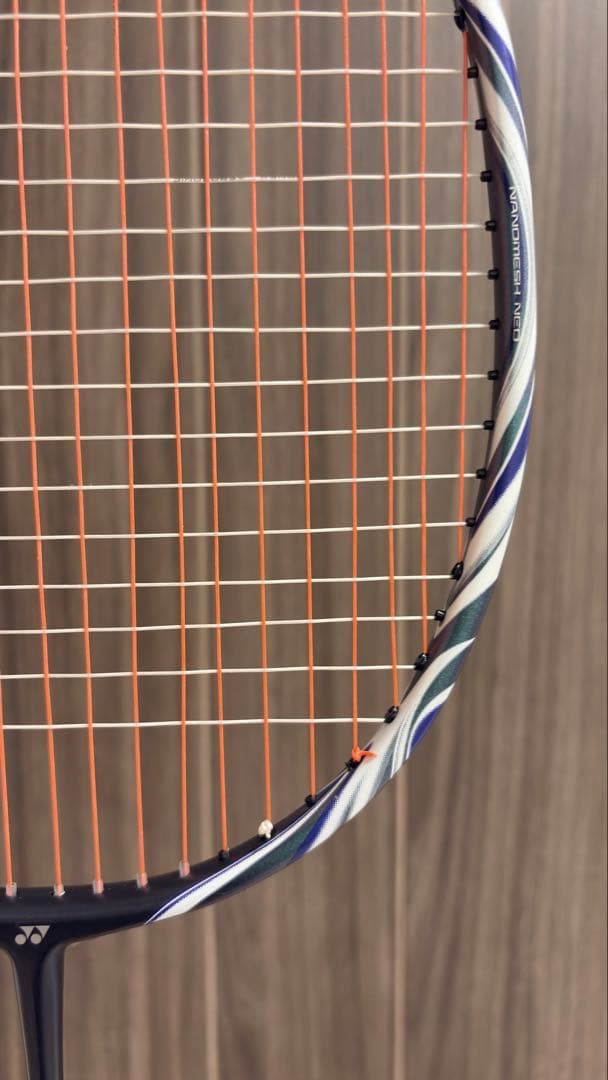 YONEX バドミントンラケット　アストロクス100zx