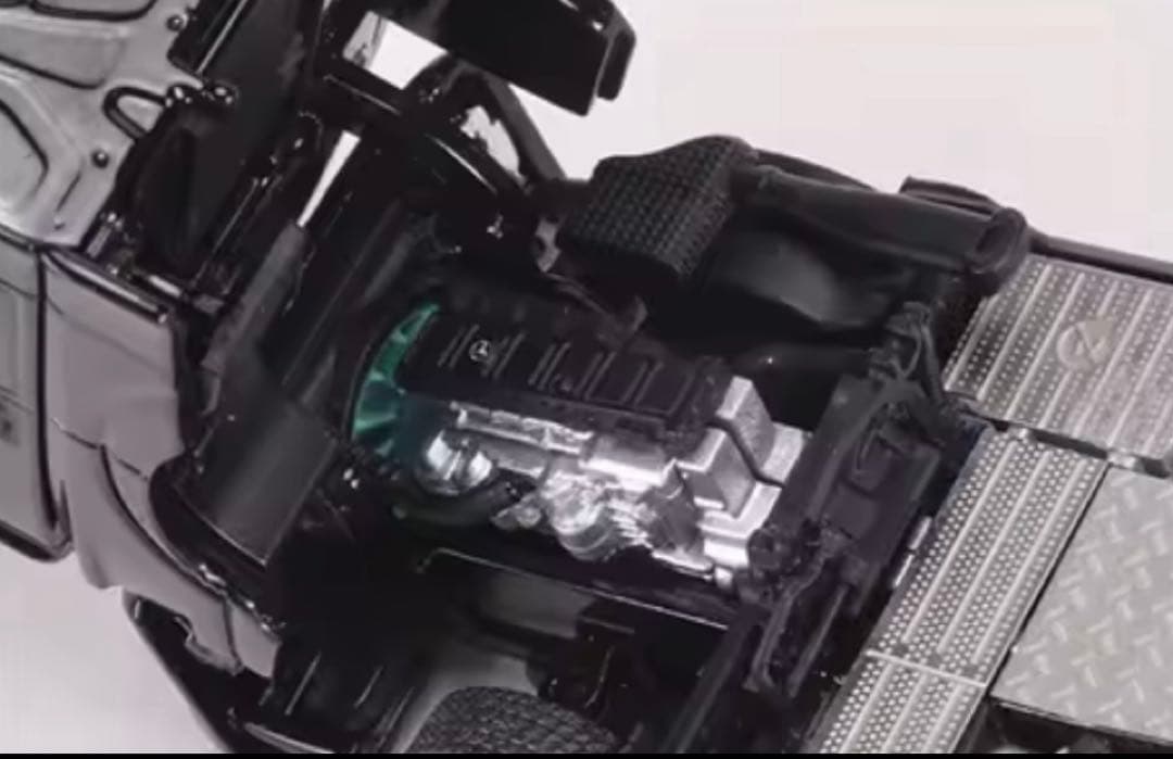 トレーラー　アクトロス ギガスペース　ベンツGCD 1/64 ミニカー