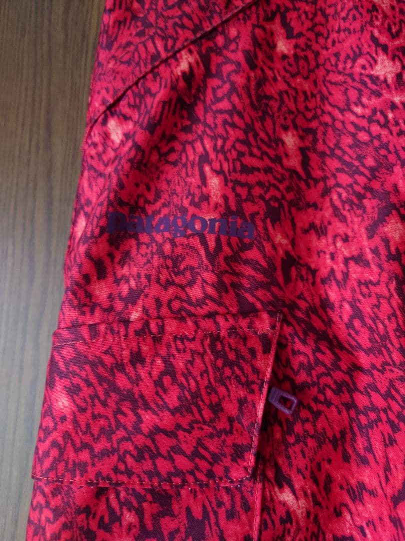 patagonia フード付きジャケットとスノーボードパンツセット