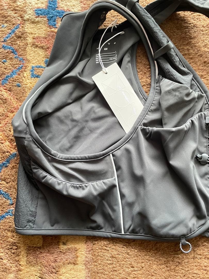  MOVE 新品ランニングベスト