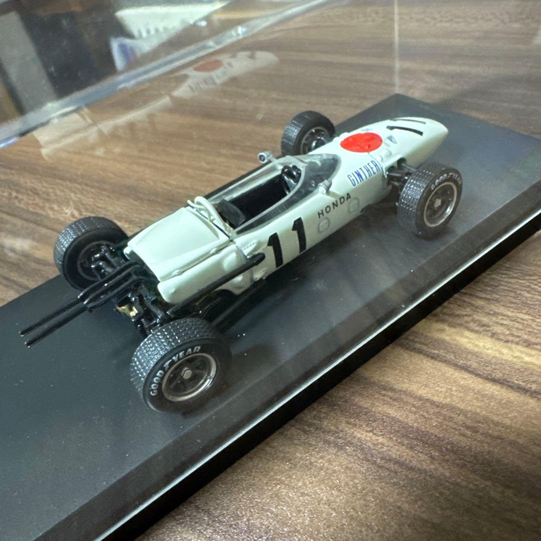 Honda F1 RA 272 (1965) ミニカー