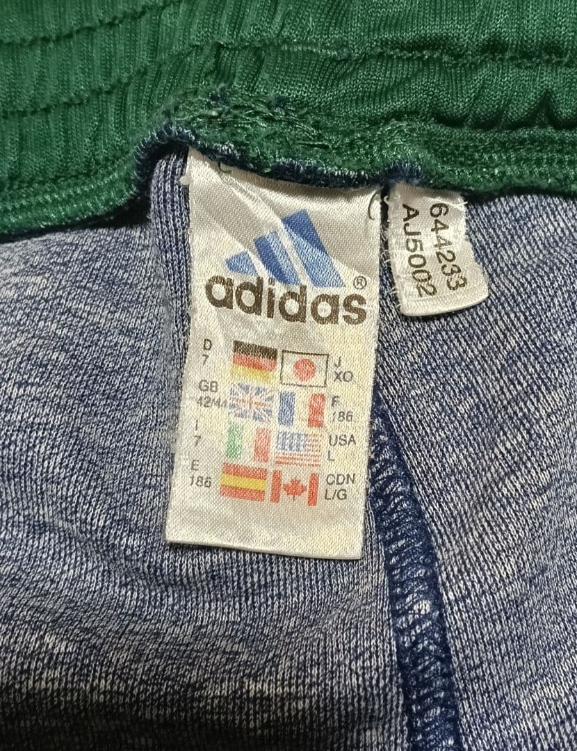 希少adidasアディダストラックパンツ RAPID国旗タグXLテックY2K刺繍
