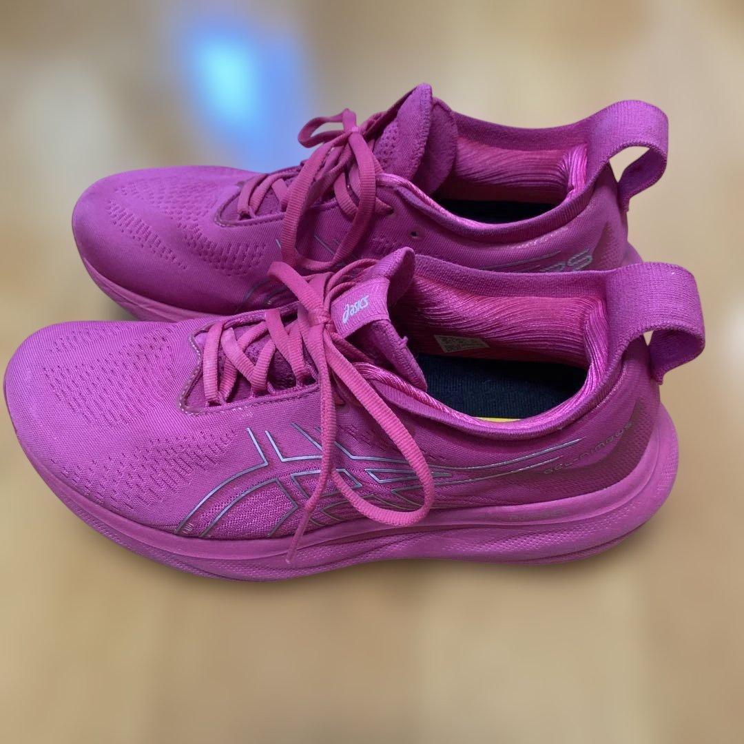 ASICS ゲルニンバス25 ピンク