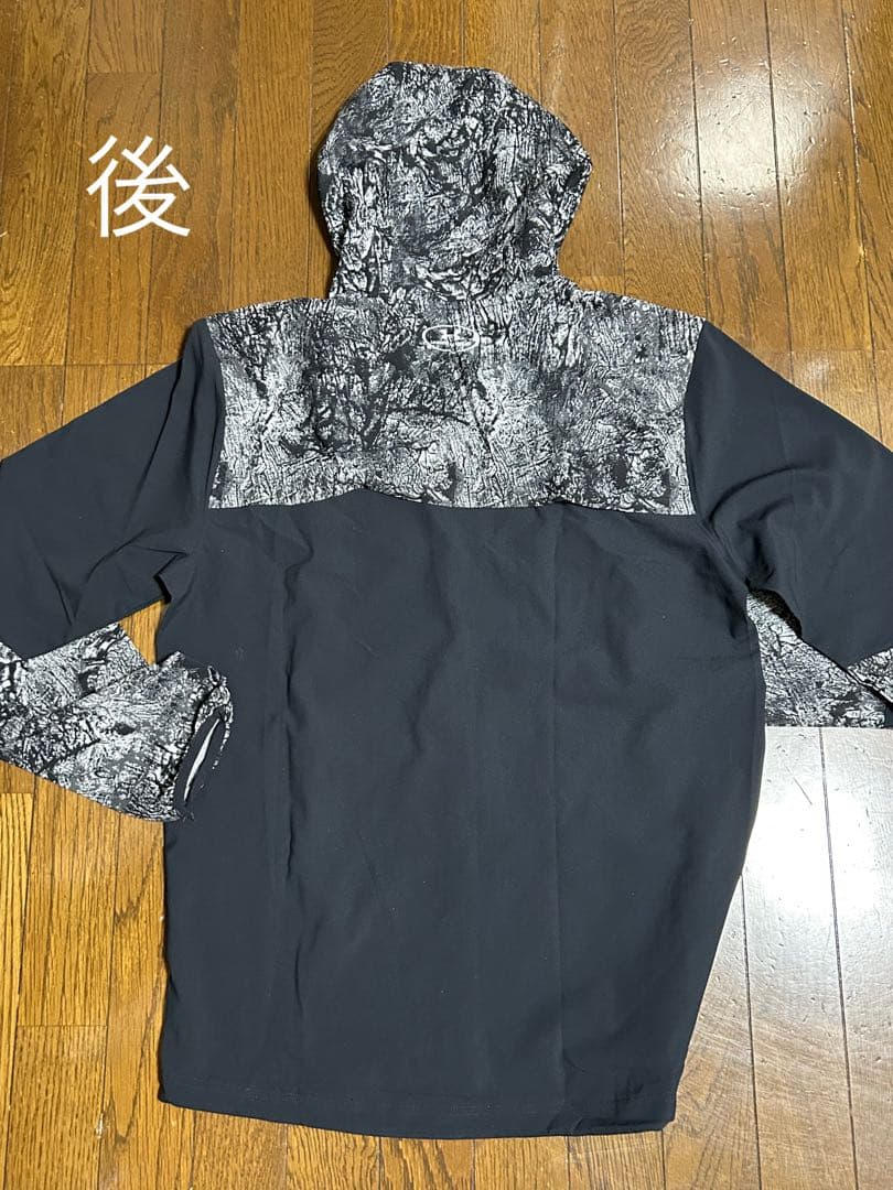 [なお]Under Armour ジャージ上下セット ブラック/グレー