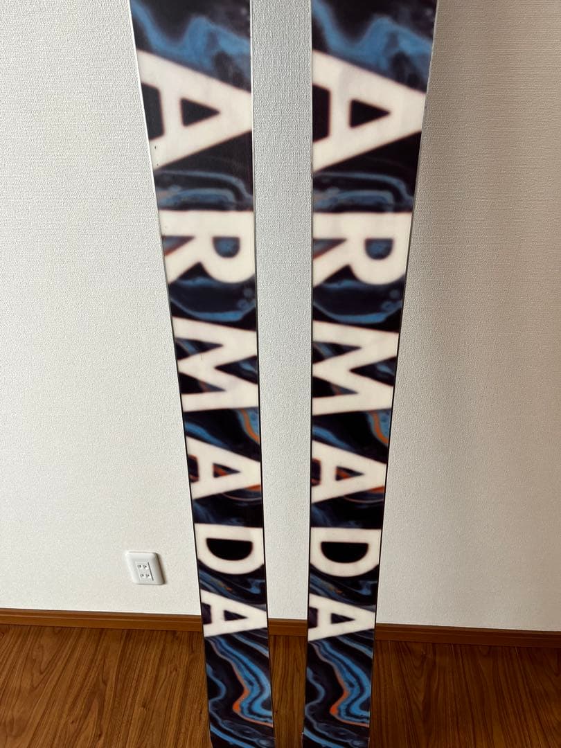 スキー ARMADA ARW106 UL