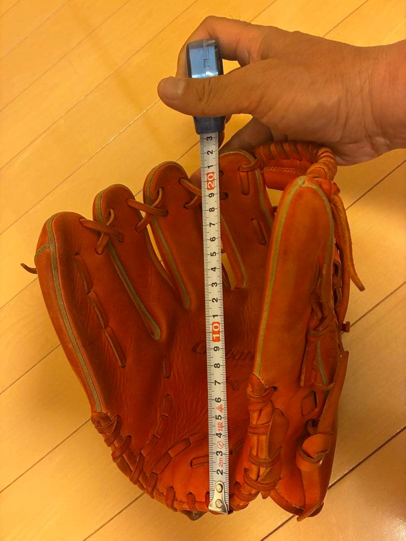 値下げ　ミズノ　Global Elite少年野球用オレンジ グローブ 右手用