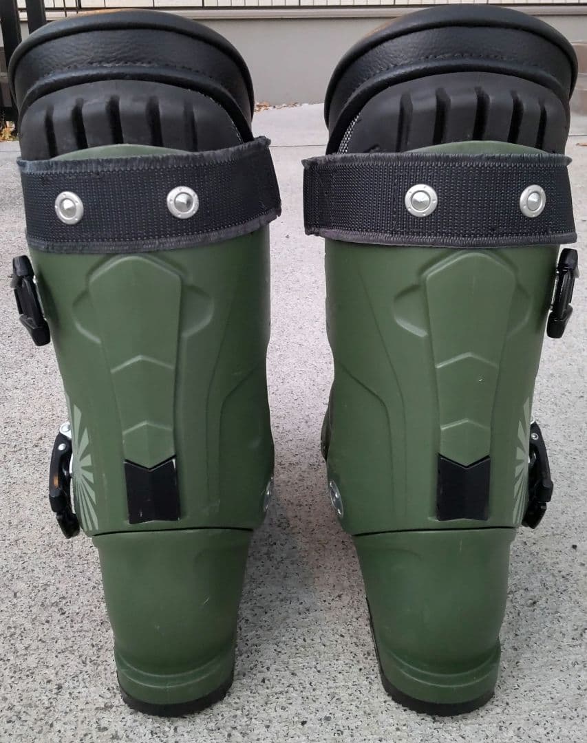 ノルディカ　エースツースター　フリースキー