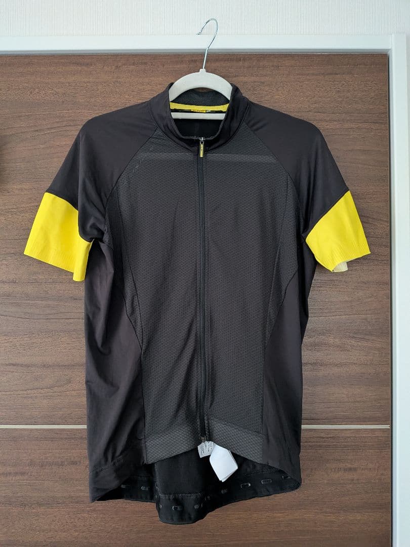 マビック　mavic サイクルジャージセットセット売り　 黒/黄色　バラ売り不可