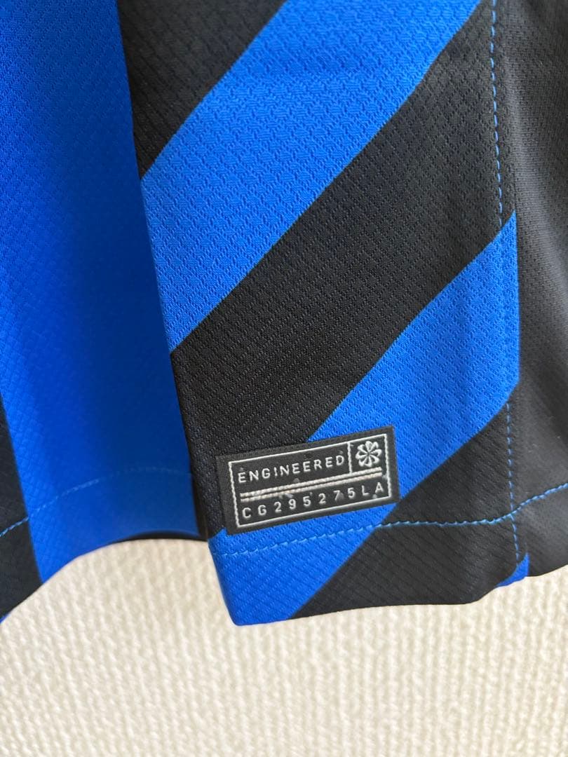 【新品タグ付】インテル 24/25プレマッチユニフォーム NIKE 日本Ｌ正規品