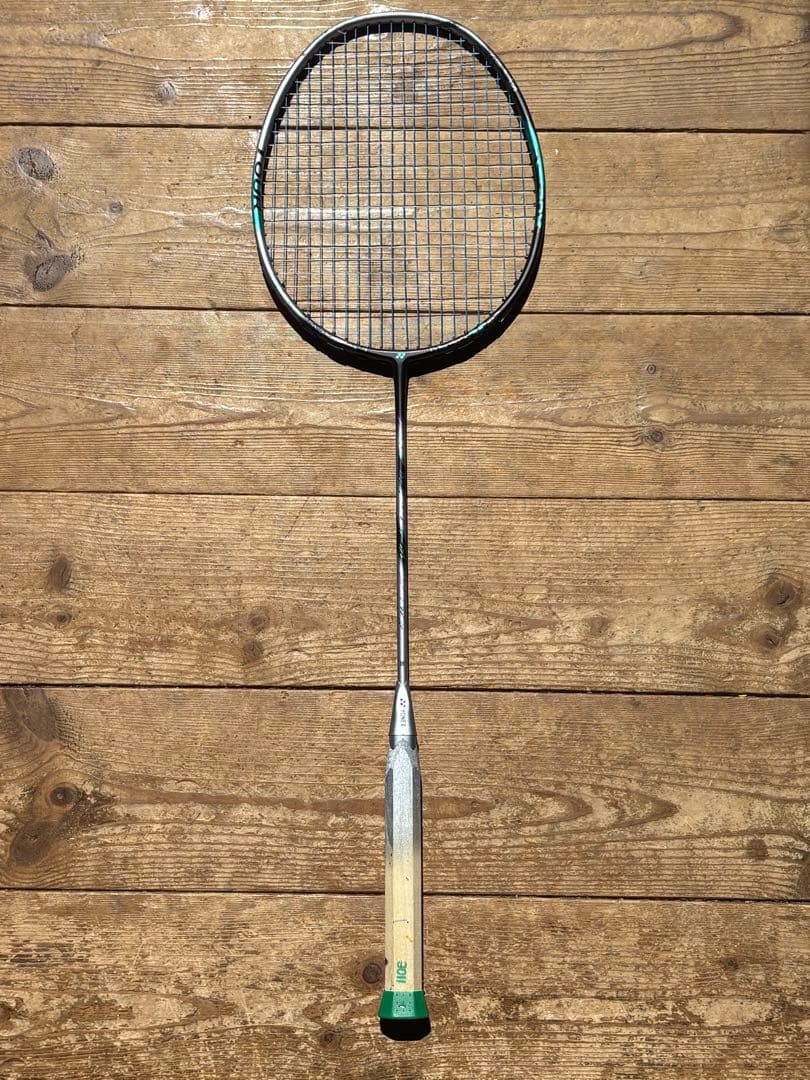 YONEX アストロクス 88D Tour バドミントンラケット