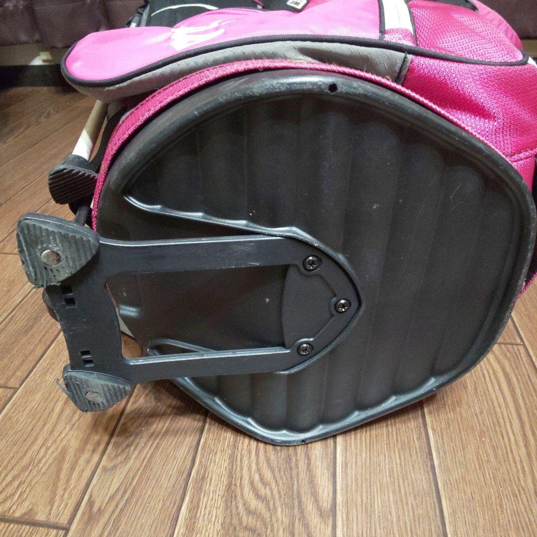 タイトリスト スタンド付きキャディーバック 軽量