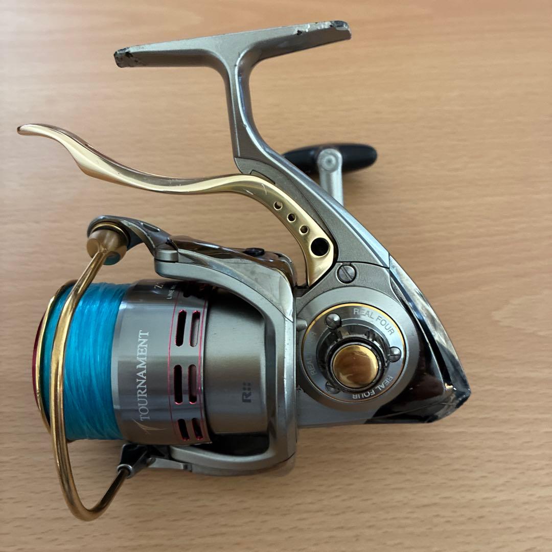 Daiwa ダイワ TOURNAMENT トーナメント ISO Z2500LB