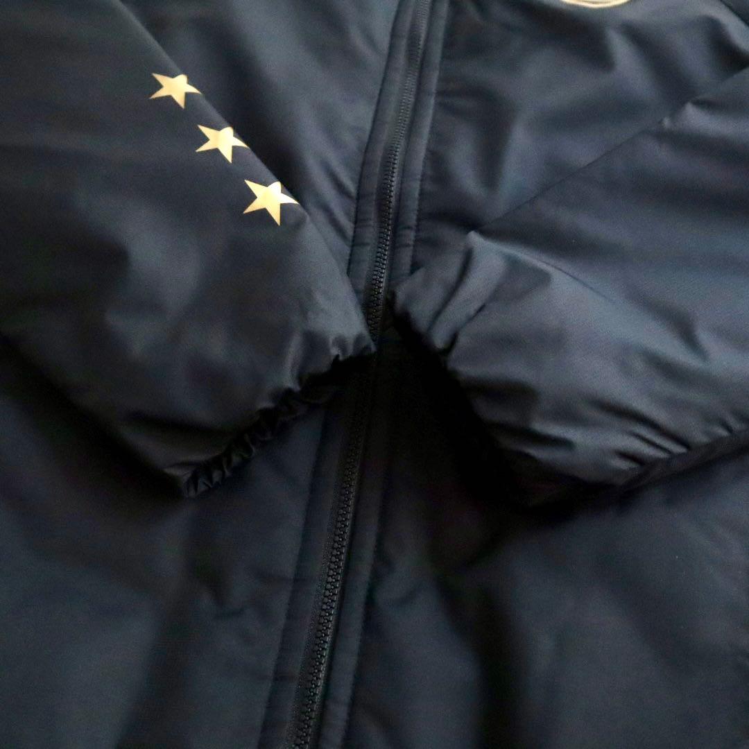 訳アリ　ATHLETA　アスレタ　中わたジャケット　ブラック　130　新品　黒