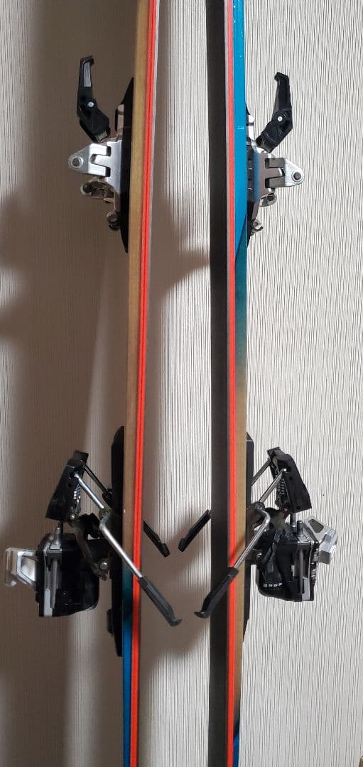 ATOMIC BACKLAND　８５ 山スキー　バックカントリー