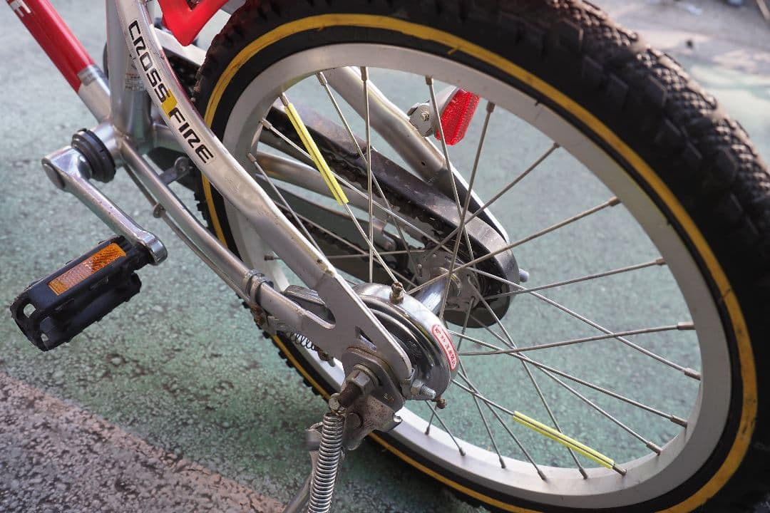 【手渡しのみ】18インチ　ブリヂストンクロスファイヤーキッズ