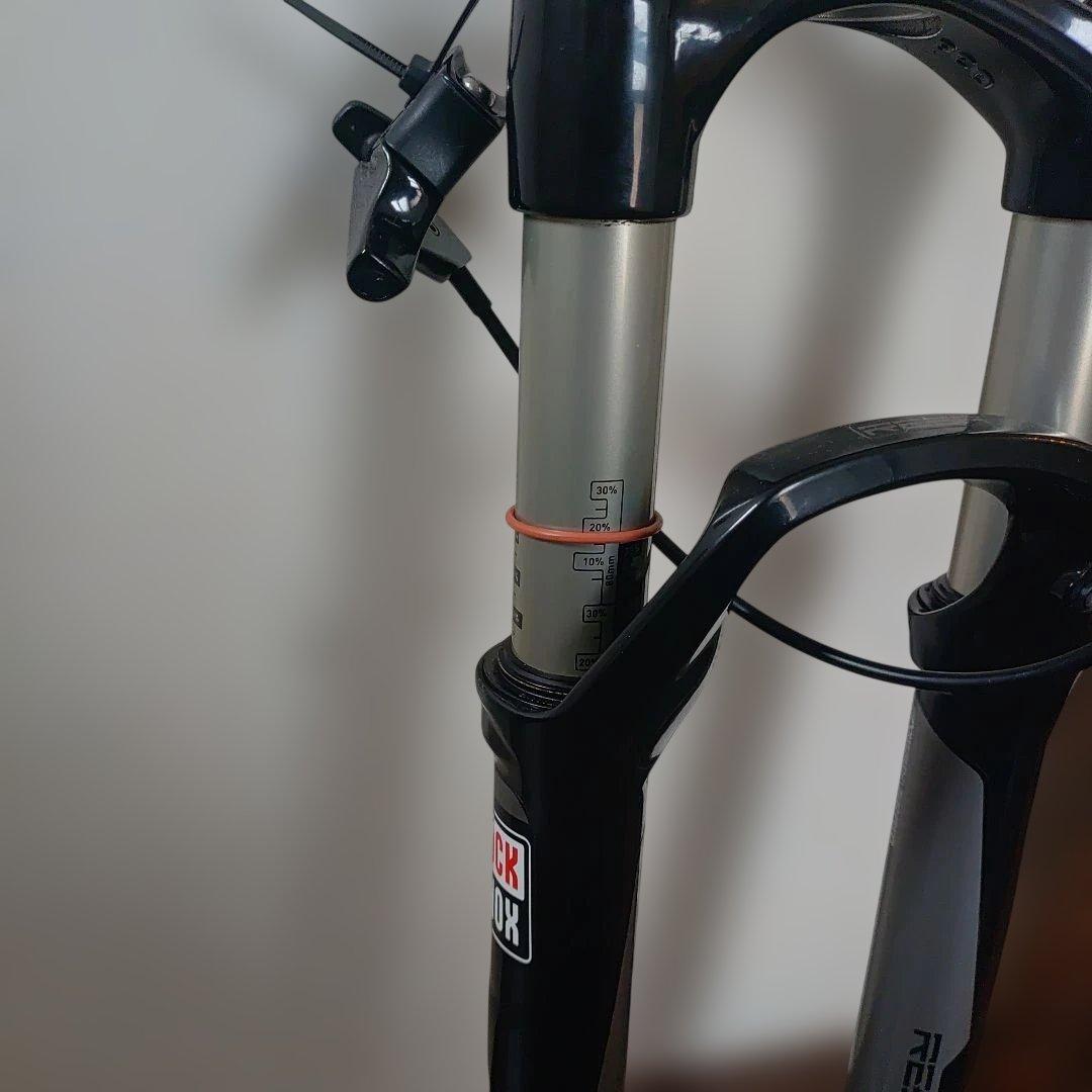 RockShox Rebaサスペンションフォーク 29er