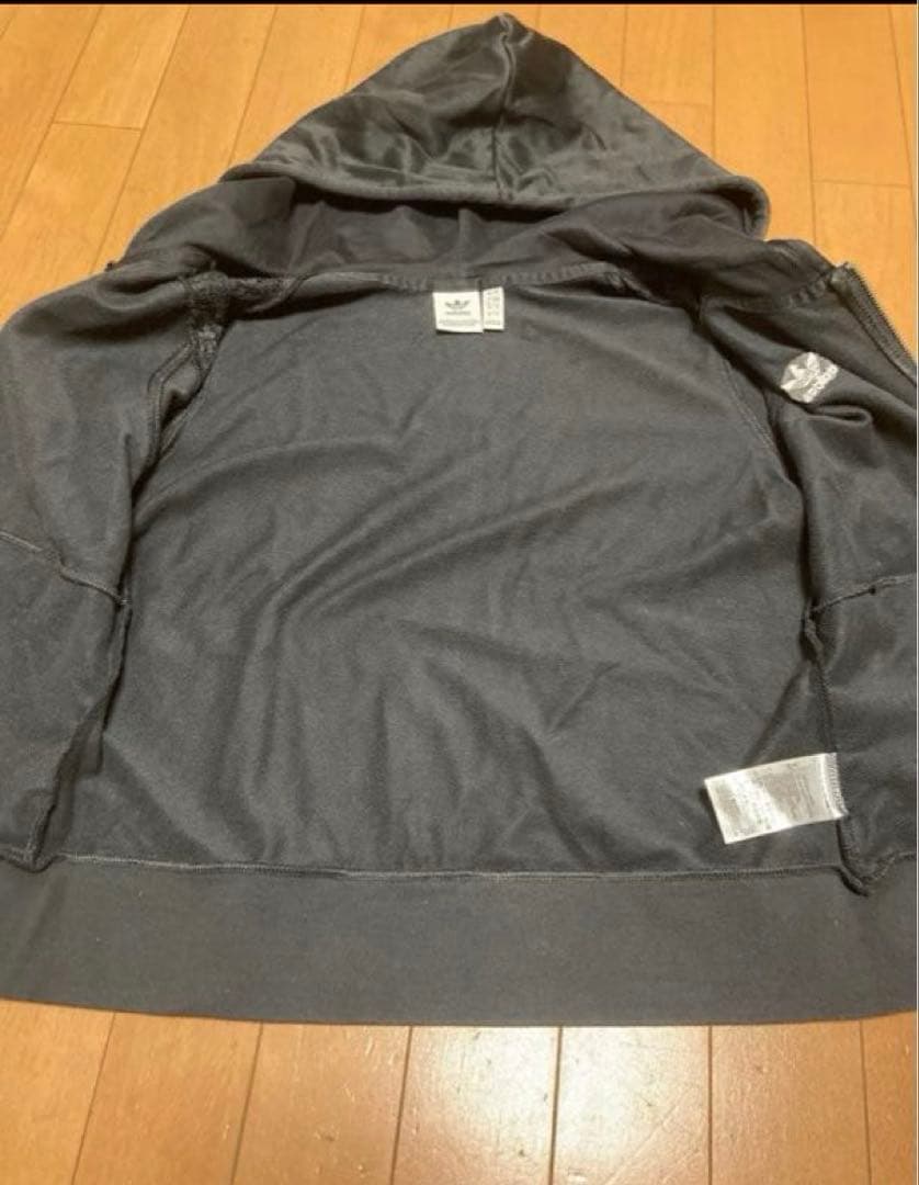アディダス　レース　ライン ジップアップ フーディ　M 完売品　黒