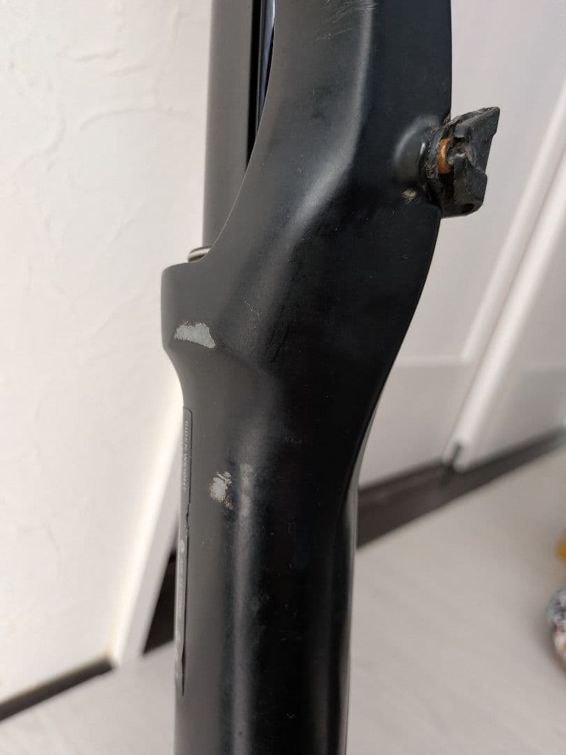 ADDICT R2　ROCKSHOX Lyrik RC 275