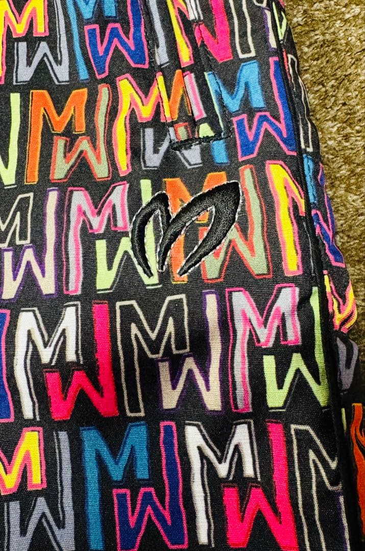 マスターバニーエディション　ゴルフパンツ 新品