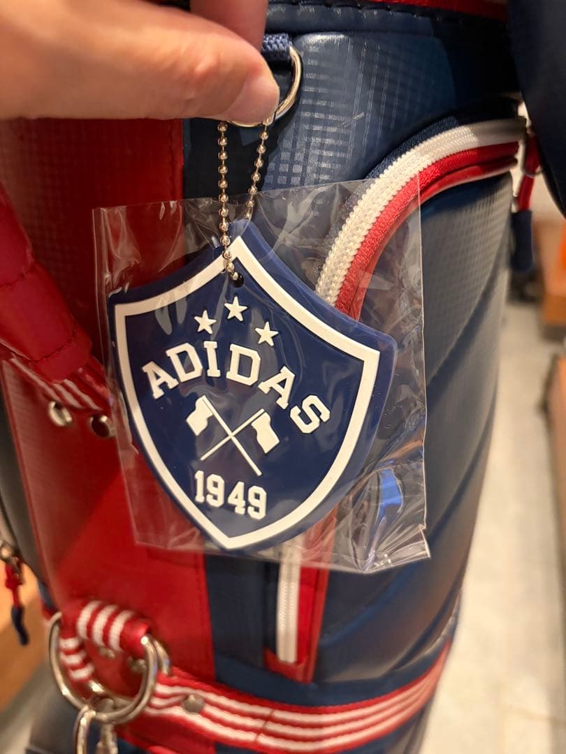 adidas ゴルフバッグ ネイビー/レッド ※フード、持ち手傷あり(剥がれ)
