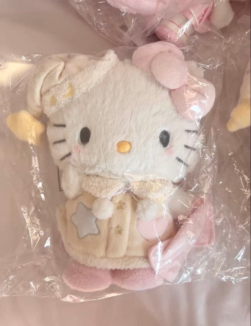 上海限定 サンリオ ハローキティ マスコット ぬいぐるみ sanrio キティ