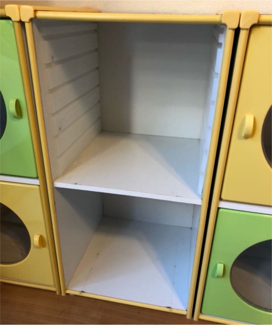 引き取り限定  子ども 収納 ボックス 家具 本棚