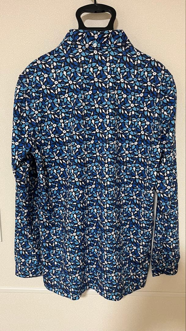 【美品】アンパスィ　ボタンダウンシャツ