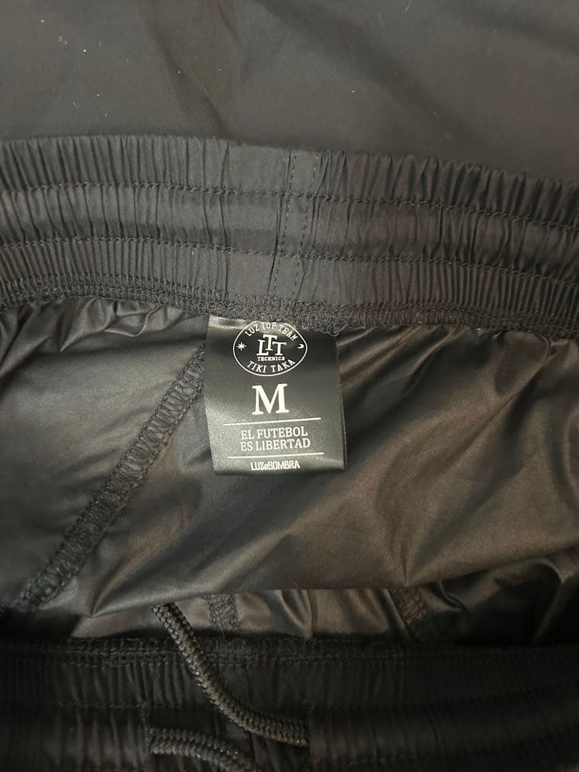 セットアップ　ルースイソンブラ　TOPTEAM サイズM 良品　ピステ