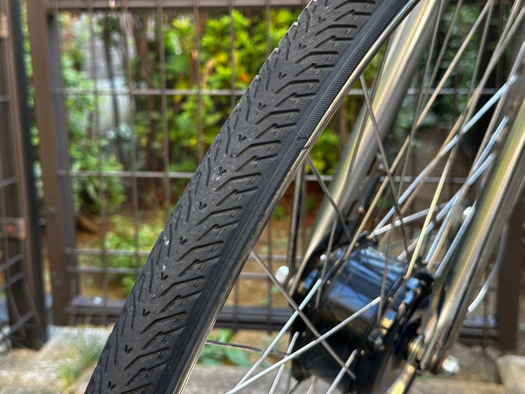 通学を楽しく❣️前後タイヤほぼ新品❣️アルベルトe 27インチ5点灯充電回数少1点灯