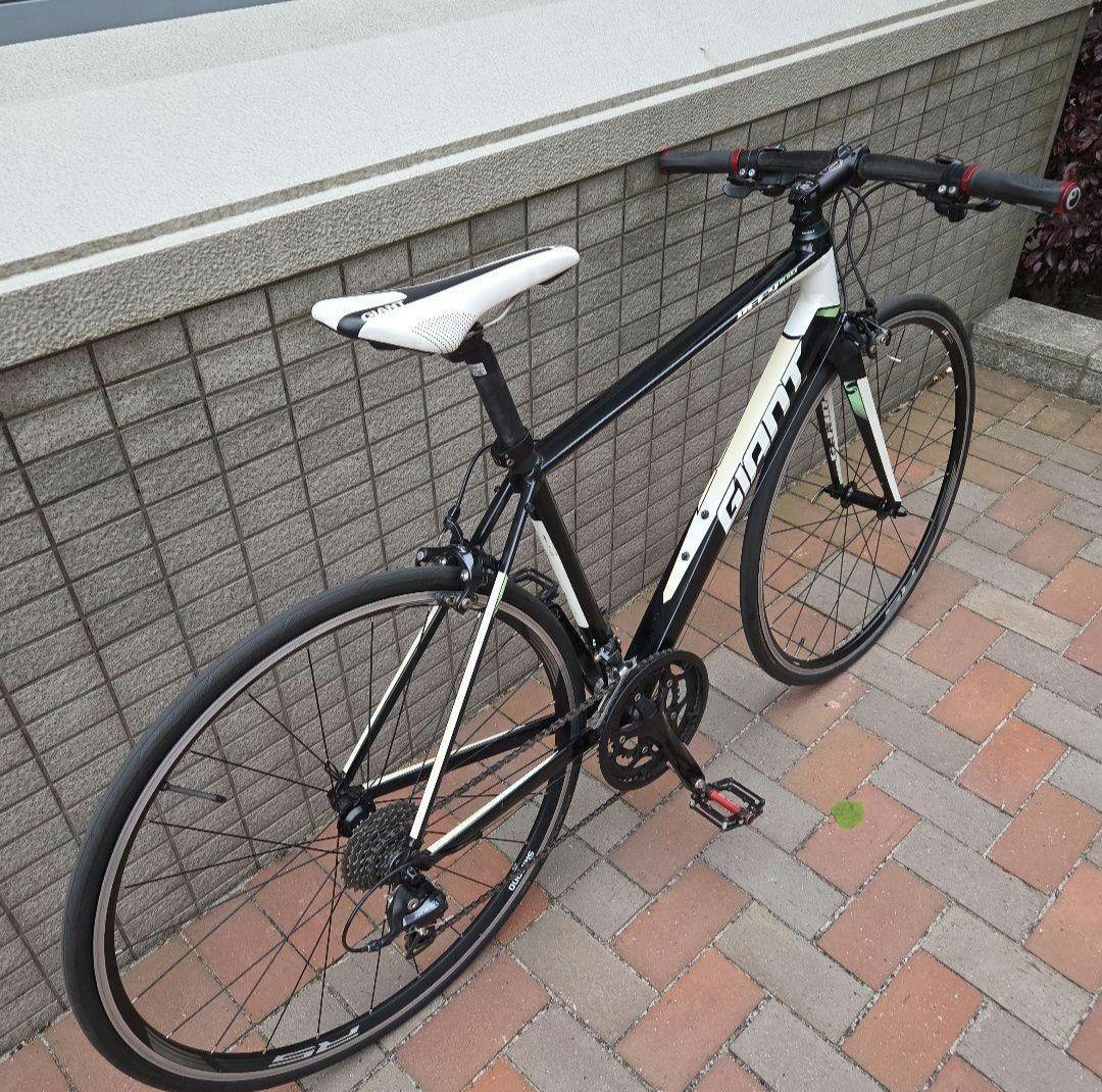 GIANT　DEFY　フラットバーロード ロードバイク　Mサイズ