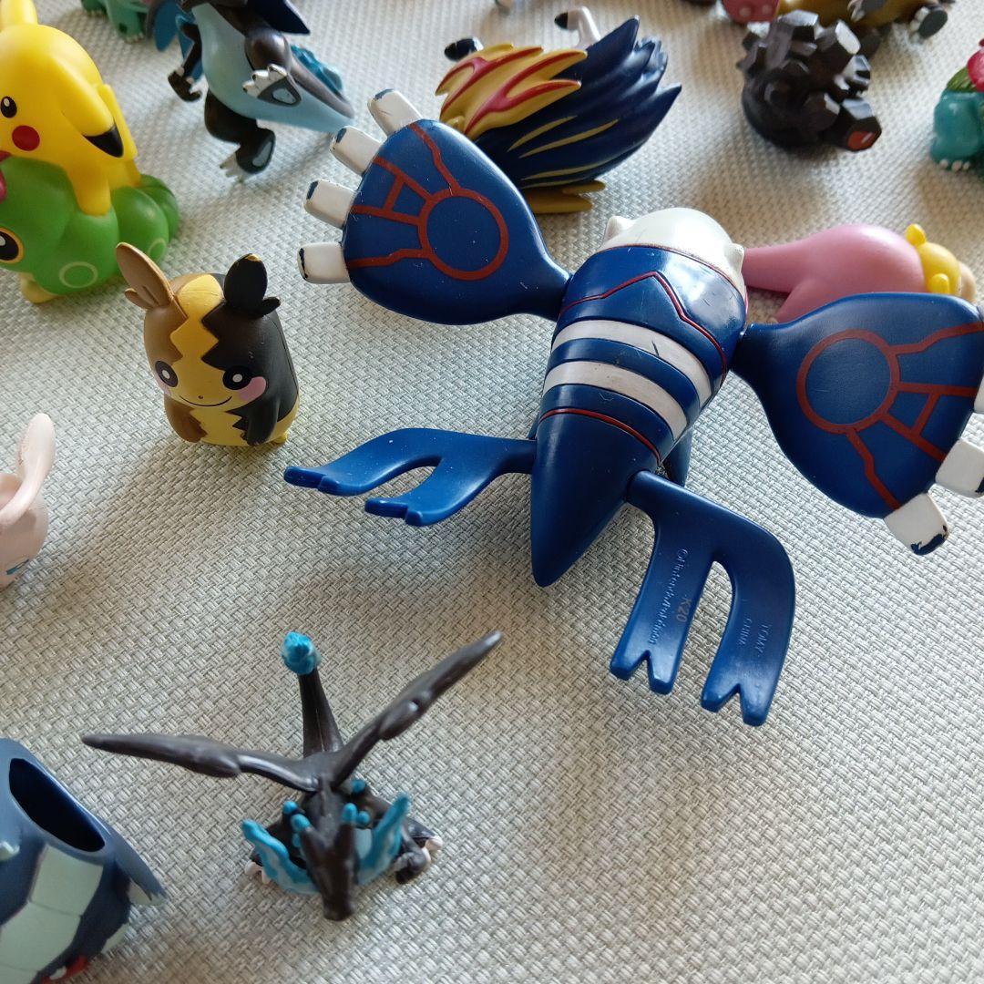 ポケモン　フィギュア