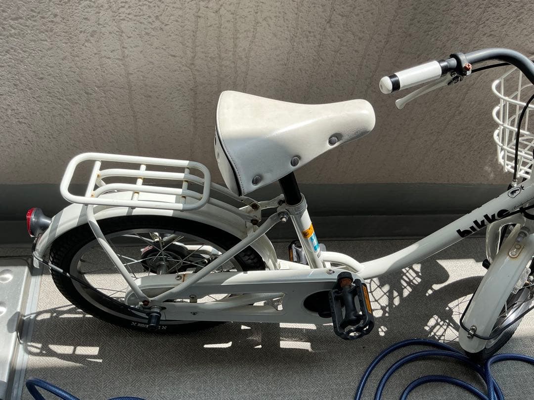 ブリヂストンこども 自転車 BIKKE サイズ16