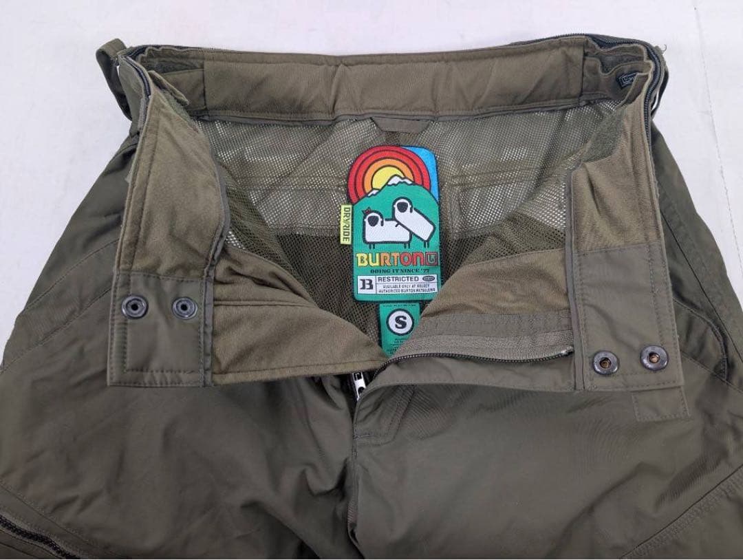 【リユース品】バートン　スノボーウェアーパンツ　カーキー色　Sサイズ