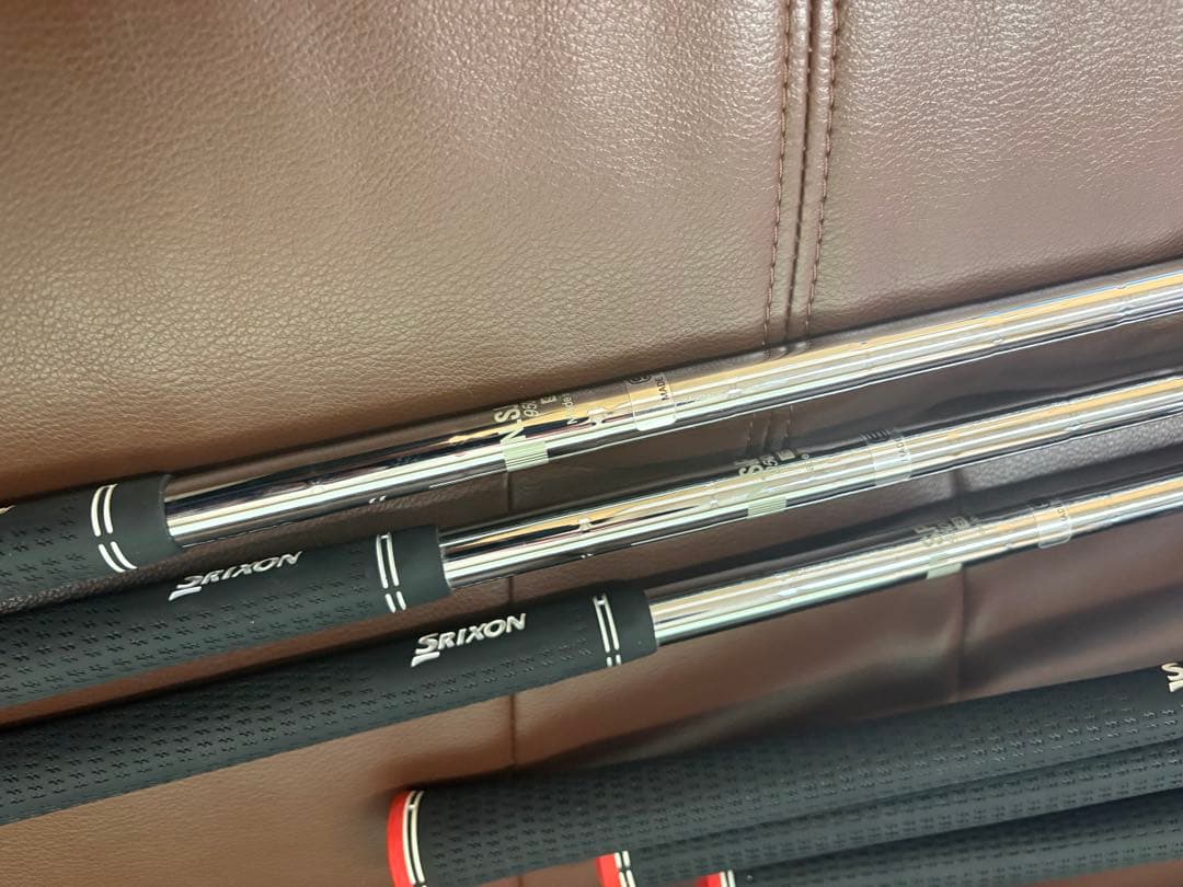 美品スリクソンSrixon GIEアイアンセット 5-9 P A S8本