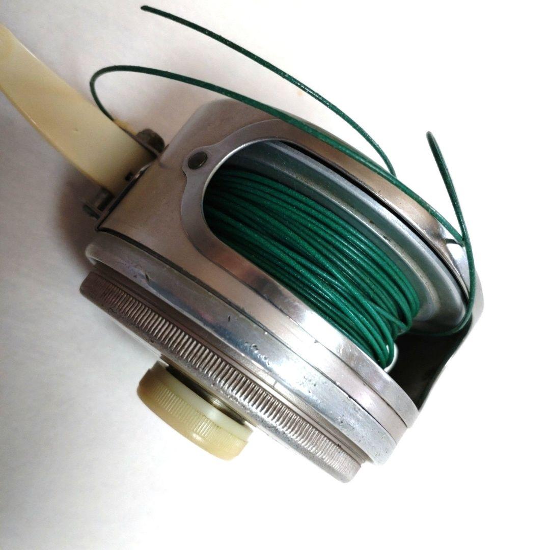 リール Vtg PFLUEGER SUPEREX no.755 Fly Reel